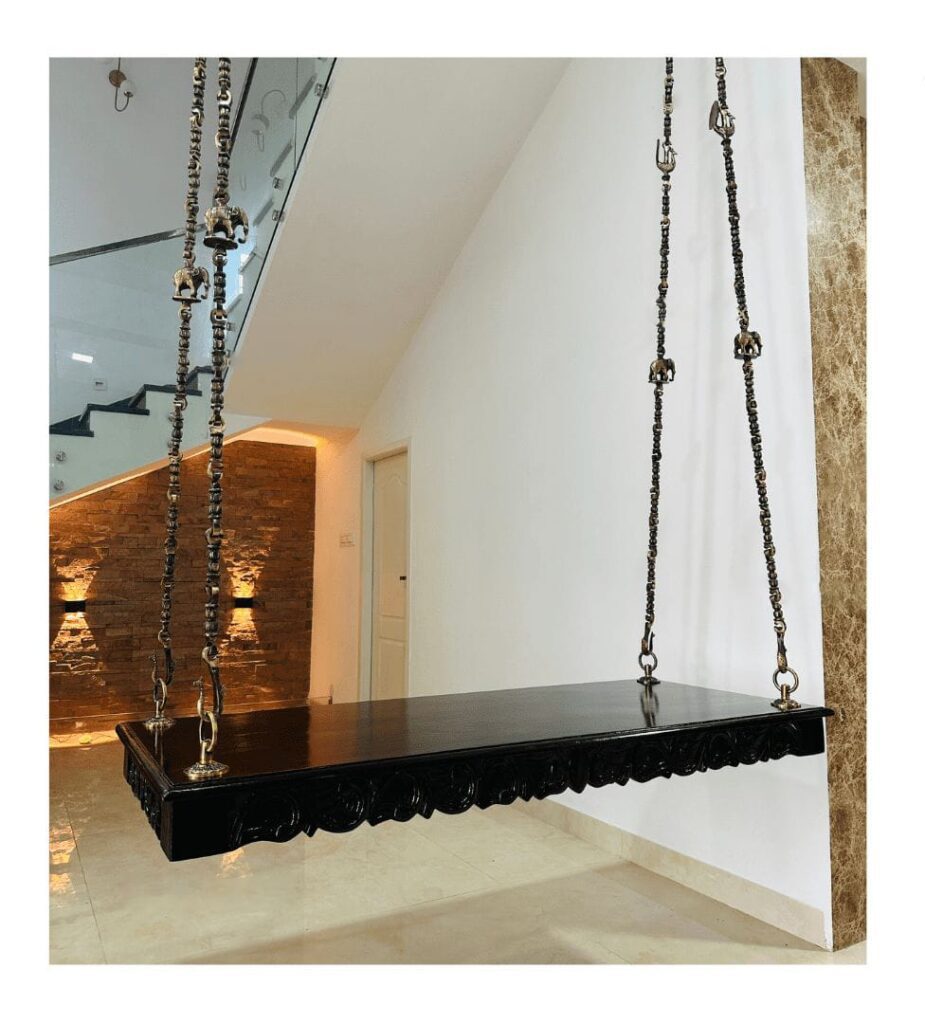 Plain Swing
